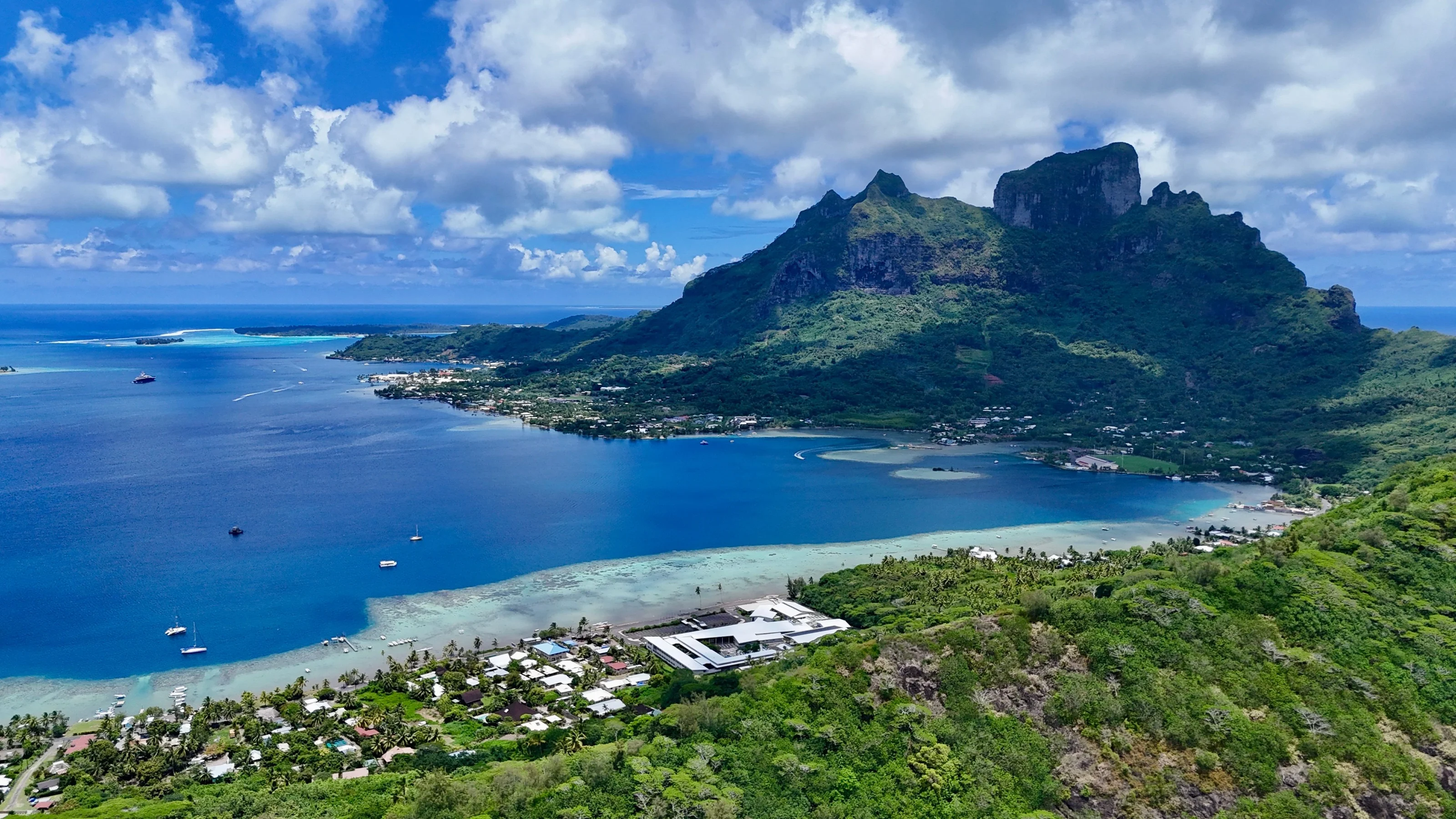 Le mont Otemanu au-dessus du lagon de Bora Bora, en Polynésie française